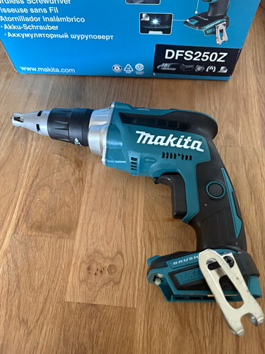 Makita dfs250z 18v lxt - dfs250z,